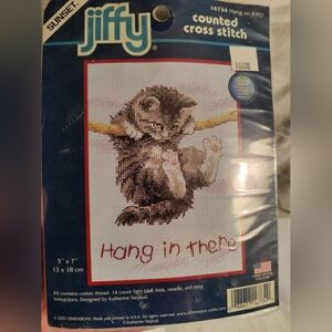 New Jiffy Cat Counted Cross Stitch Kit